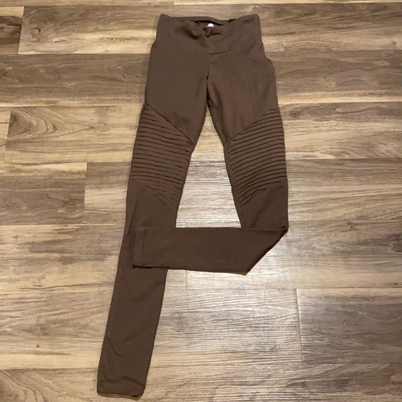 ***NWT*** Cotton On Leggings - Picture 2 of 7